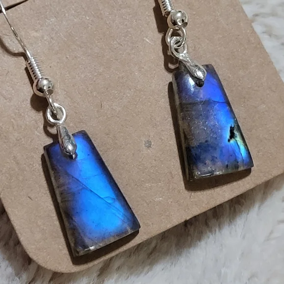💕🎁🎄 Deep Blue Labradorite Earrings - Picture 3 of 5
